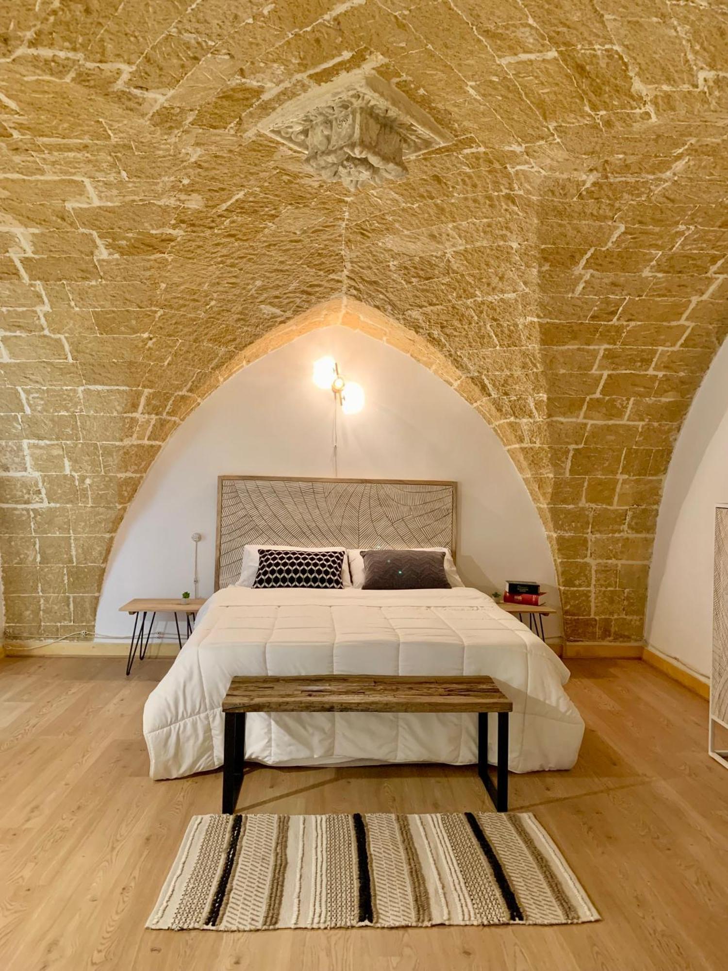 Kallistos Suites & Apartments Gallipoli Exterior photo