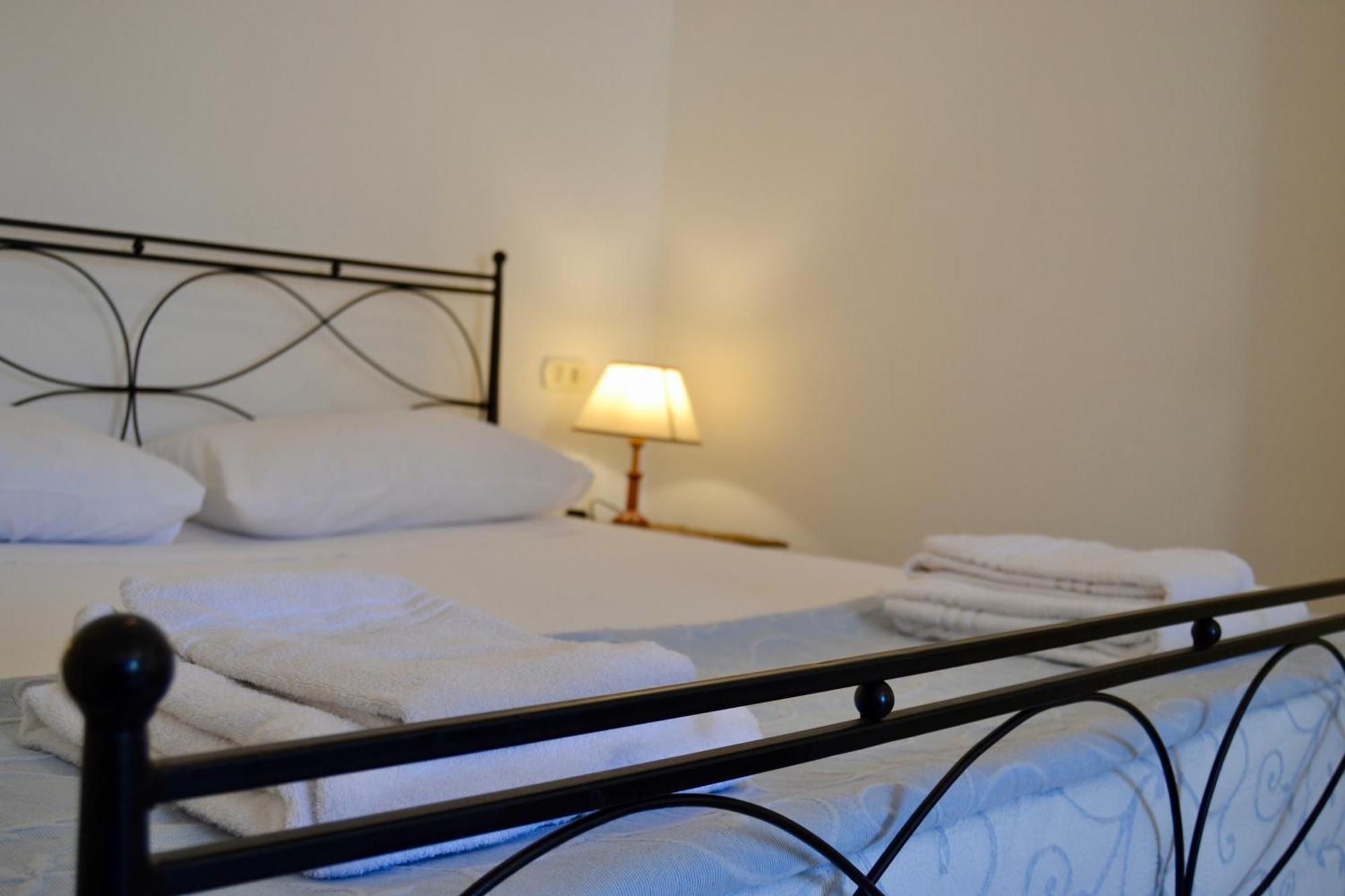 Kallistos Suites & Apartments Gallipoli Exterior photo