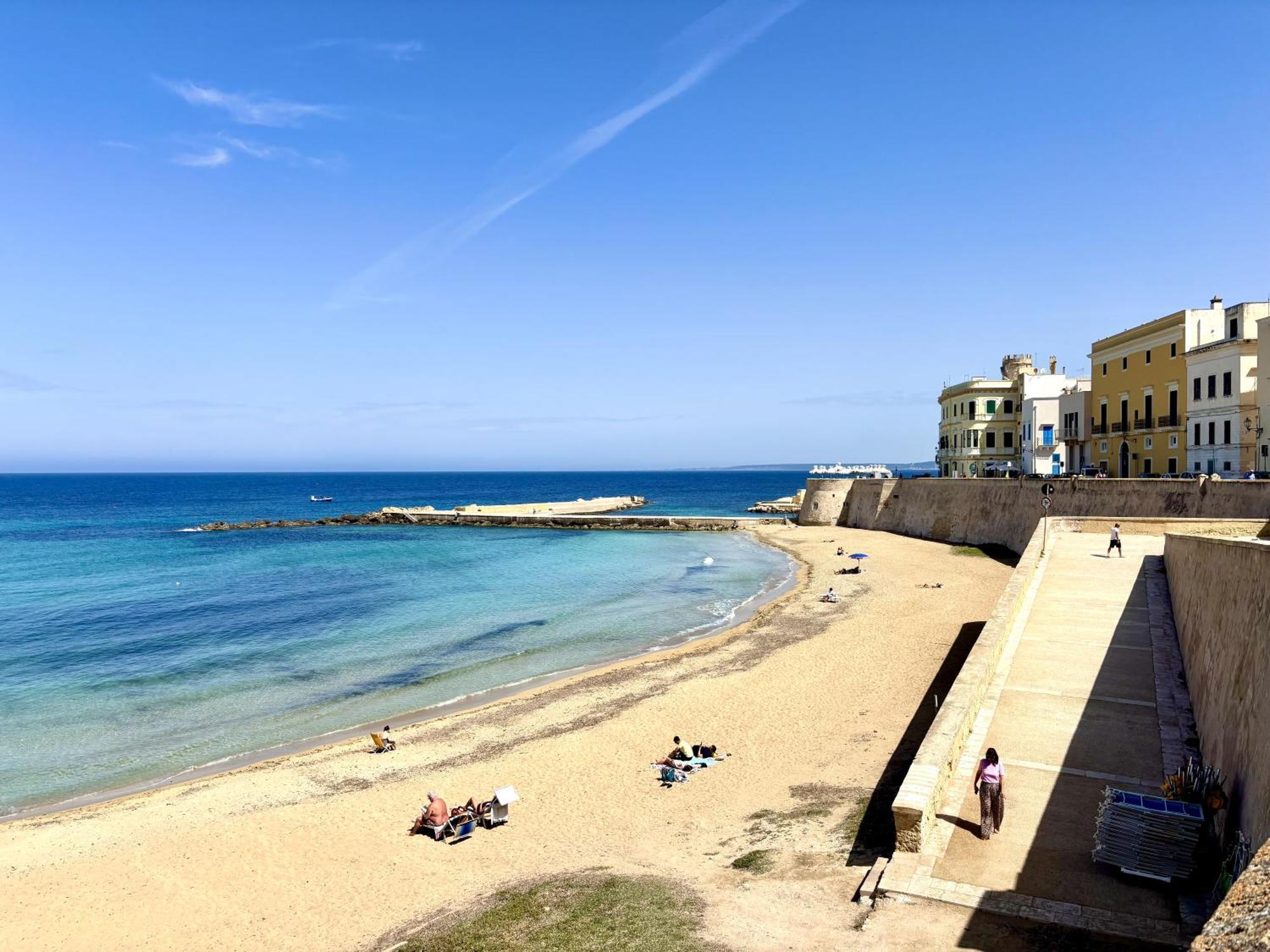 Kallistos Suites & Apartments Gallipoli Exterior photo